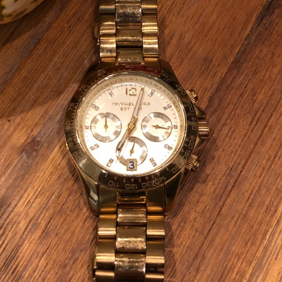 Michael Kors Champagne Gold Watch Crystals - Picture 2 of 3